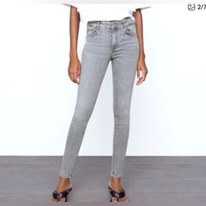Zara Gray Skinny Jeans Size 8